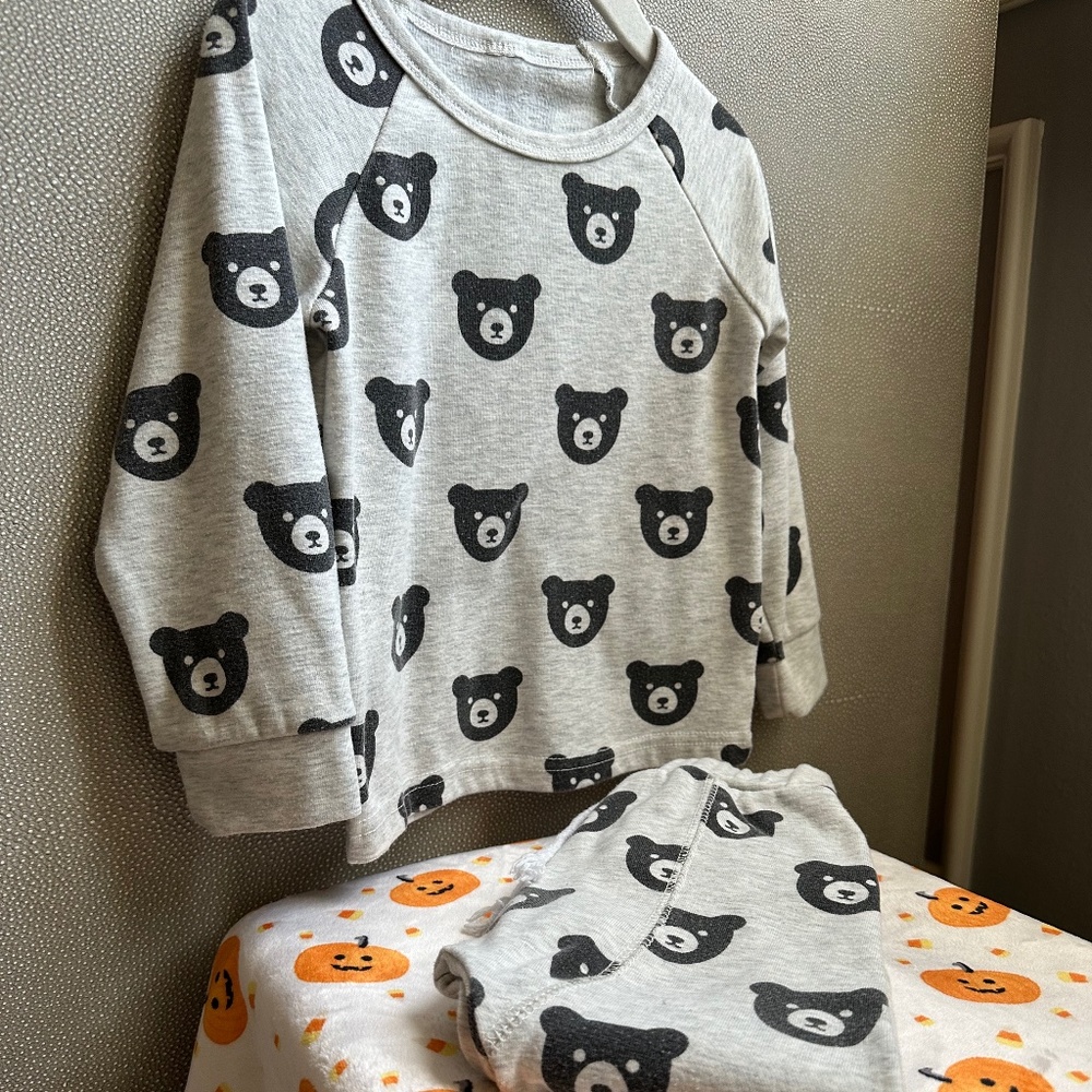 Bears sweatshirt and sweatpant set